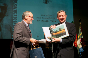 New_MAJSTROV VE¦îER- Valter Leban-6328